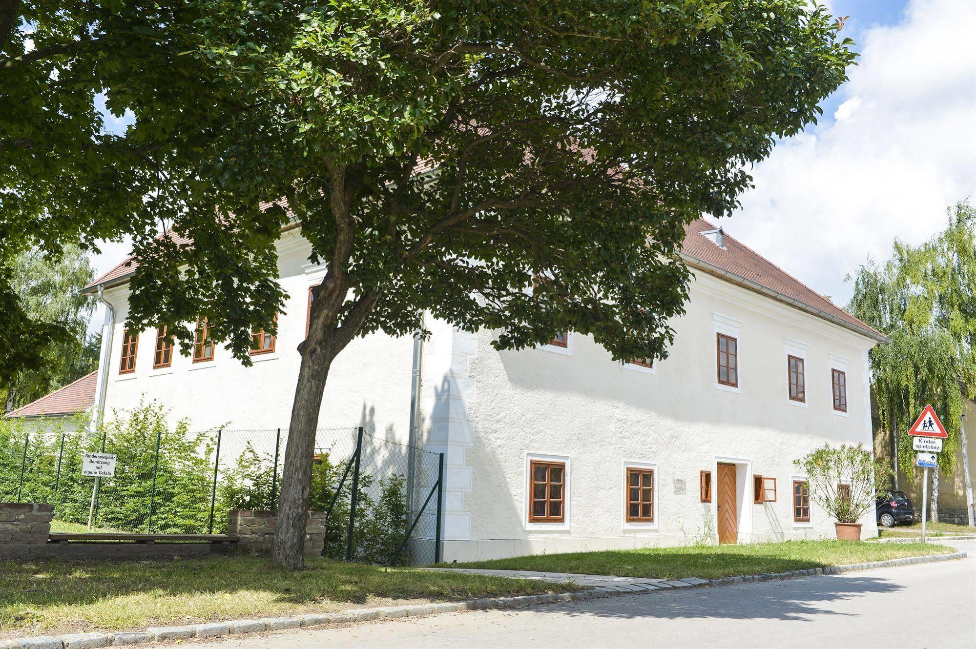 迈尔伯格城堡酒店 Mailberg 外观 照片